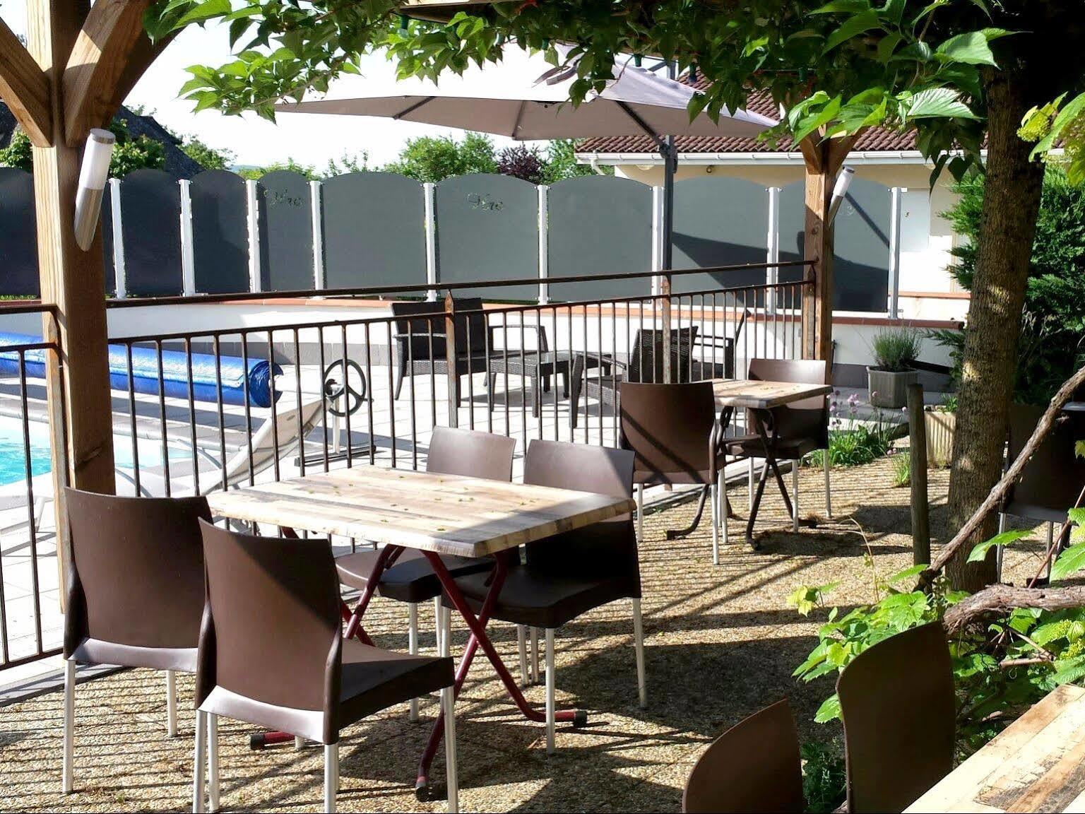 Logis Hotel Restaurant Cruzel Maurs Extérieur photo
